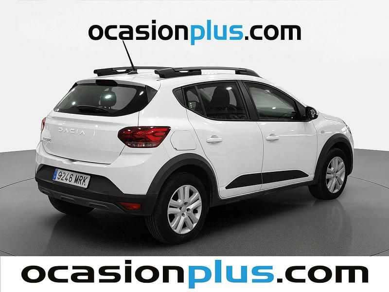 Usado Dacia Sandero Expression 101 CV (74 kW) 2024 Blanco Utilitario