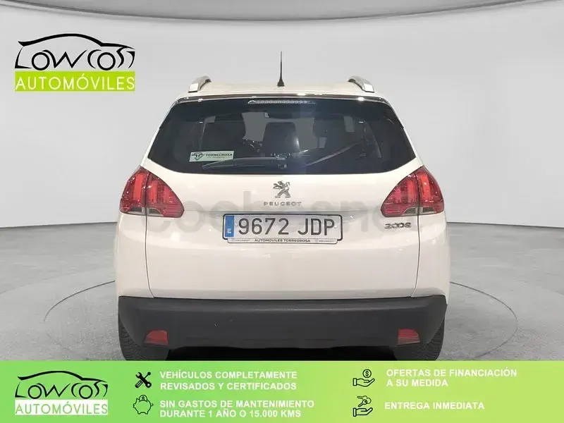 Usado Peugeot 2008 Active 82 CV (60 kW) 2015 Blanco SUV