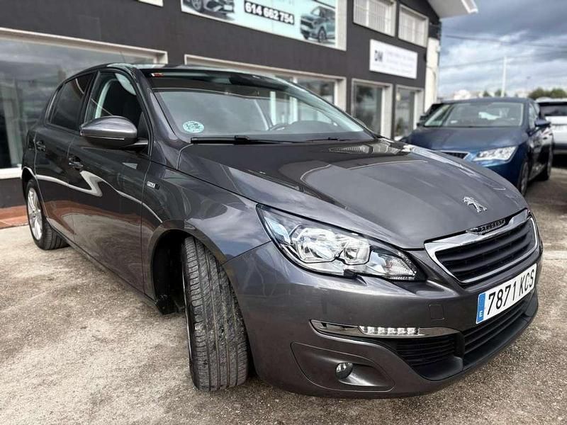 Usado Peugeot 308 Style 99 CV (72 kW) 2017 Gris Utilitario