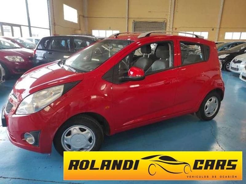 Usado Chevrolet Spark LS 82 CV (60 kW) 2010 Rojo Utilitario