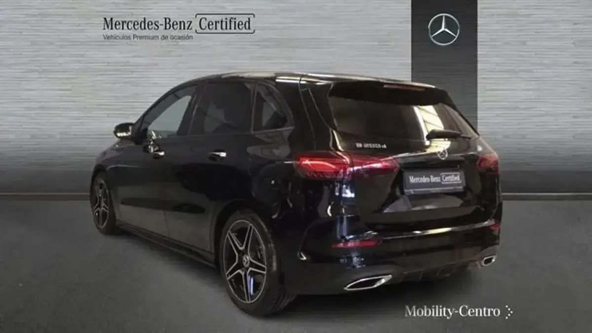 Nuevo Mercedes B200 150 CV (110 kW) 2025 Negro Utilitario