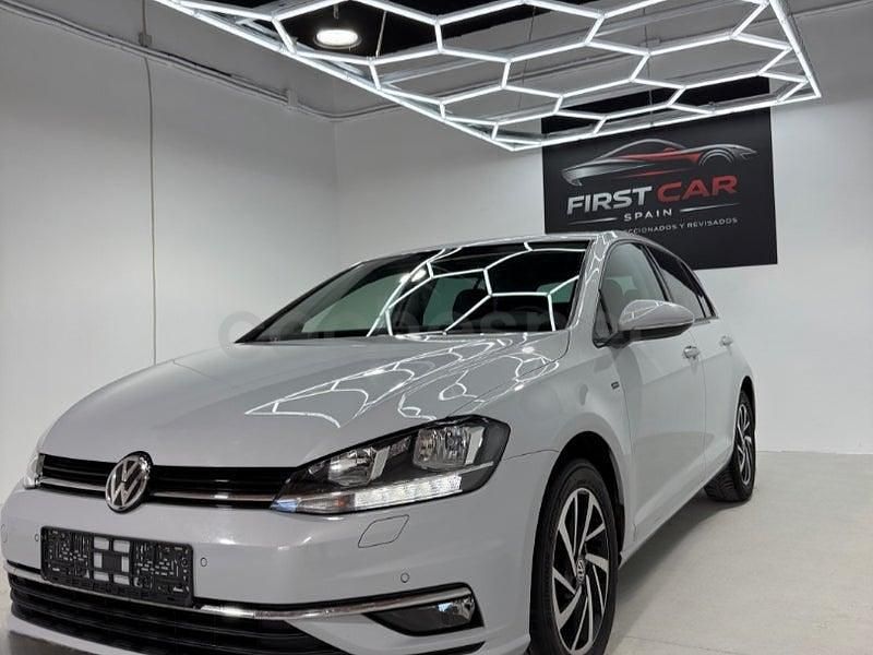 Usado VW Golf VII Advance 115 CV (84 kW) 2019 Blanco Berlina