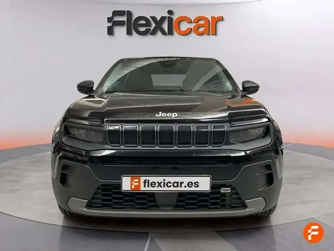 Usado Jeep Avenger Longitude 101 CV (74 kW) 2023 Negro SUV