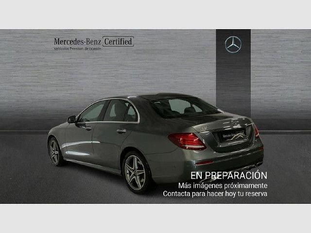 Usado Mercedes E350 Avantgarde 299 CV (219 kW) 2019 Gris selenita