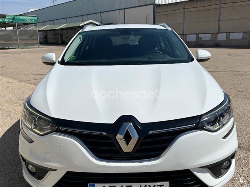 Usado Renault Mégane GrandTour Business 115 CV (84 kW) 2019 Blanco Familiar