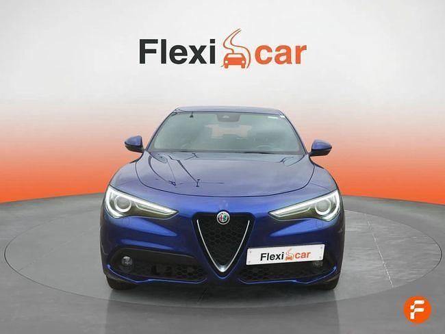 Usado Alfa Romeo Stelvio Ti 210 CV (154 kW) 2022 Azul SUV