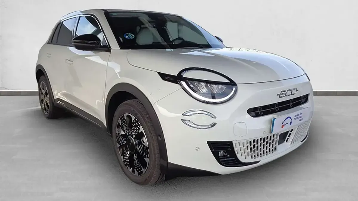 Usado Fiat 600 La Prima 136 CV (100 kW) 2025 SUV
