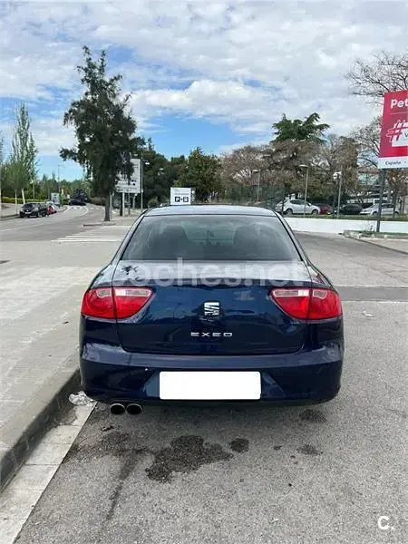 Usado Seat Exeo Style 143 CV (105 kW) 2011 Azul Berlina