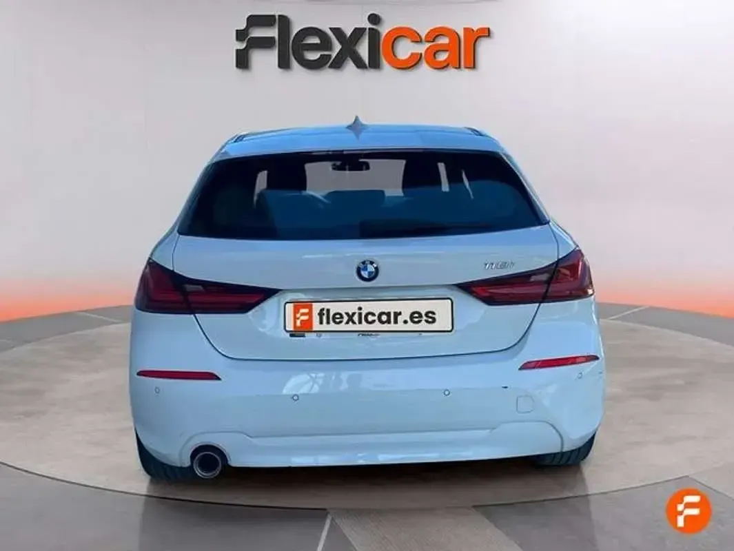 Usado BMW 118 136 CV (100 kW) 2019 Blanco Utilitario