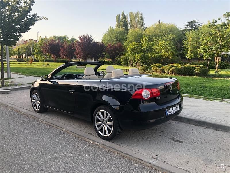 Negro Usado 2011 VW Eos Descapotable | 9800 € (Precio justo) - Imagen 1/4