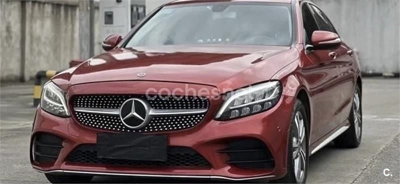 Usado Mercedes C200 160 CV (117 kW) 2020 Granate Berlina