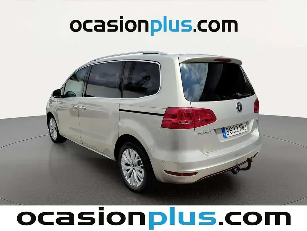 Usado VW Sharan Sport 170 CV (125 kW) 2012 Gris Monovolumen