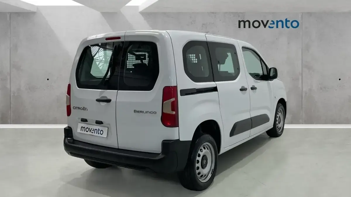 Usado Citroën Berlingo 102 CV (75 kW) 2024 Blanco Monovolumen