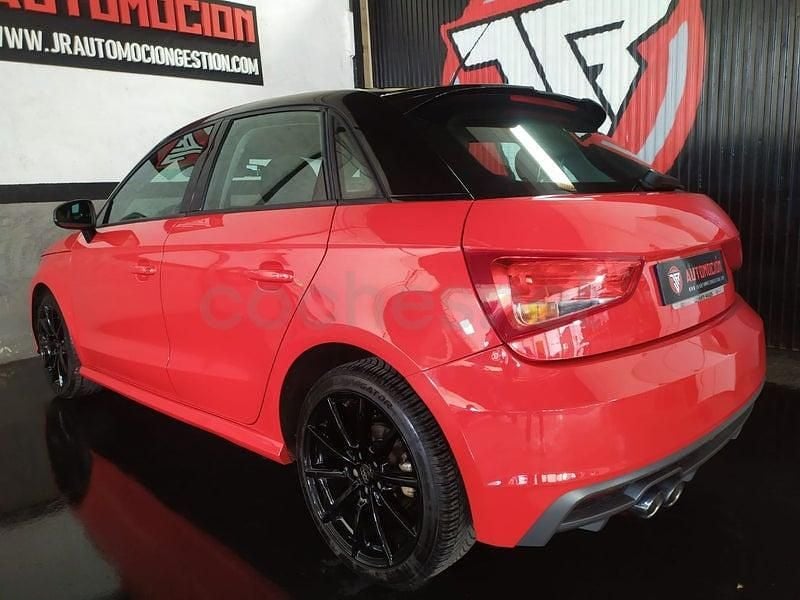 Usado Audi A1 Sportback Attraction 125 CV (91 kW) 2017 Rojo Utilitario