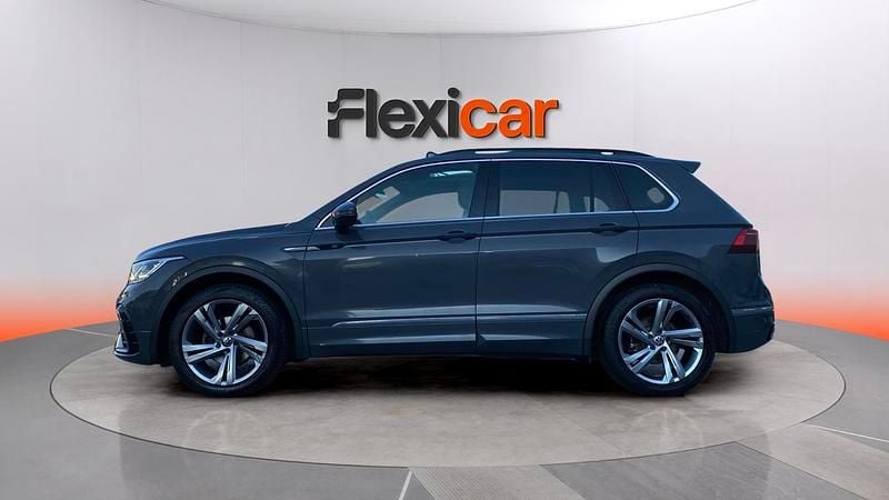 Usado VW Tiguan Life 150 CV (110 kW) 2021 Gris SUV