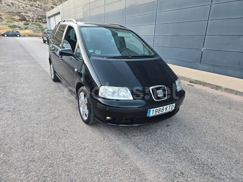 Negro Usado 2007 Seat Alhambra Reference Monovolumen | 5300 € (Precio justo) - Imagen 1/4