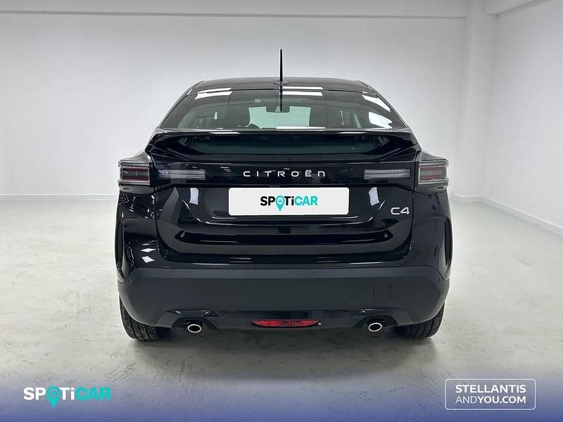 Usado Citroën C4 136 CV (100 kW) 2025 Negro SUV