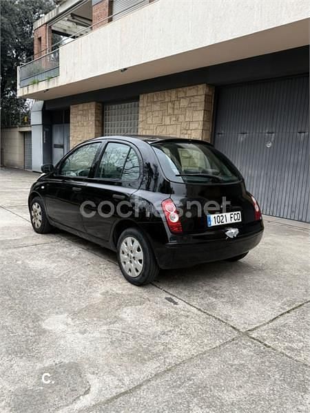 Usado Nissan Micra Visia+ 80 CV (58 kW) 2006 Negro Berlina