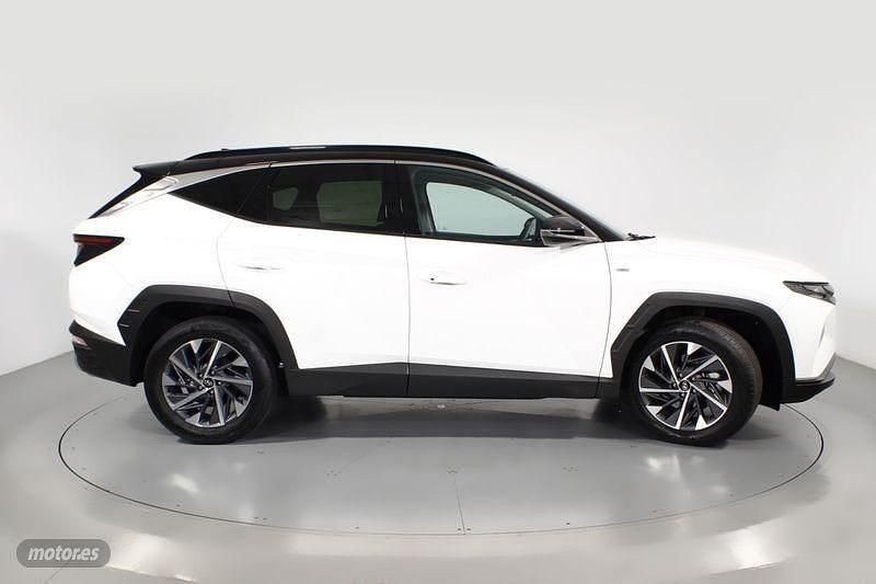 Usado Hyundai Tucson 136 CV (100 kW) 2025 Blanco SUV