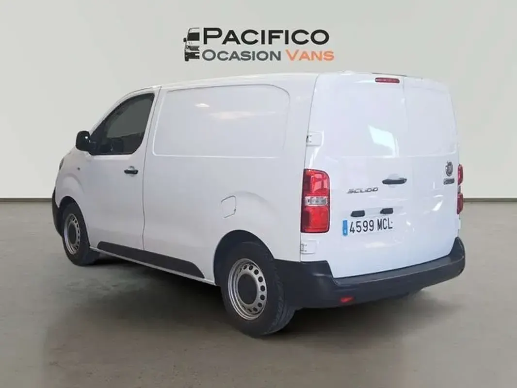 Usado Fiat Scudo 102 CV (75 kW) 2022 Blanco Van