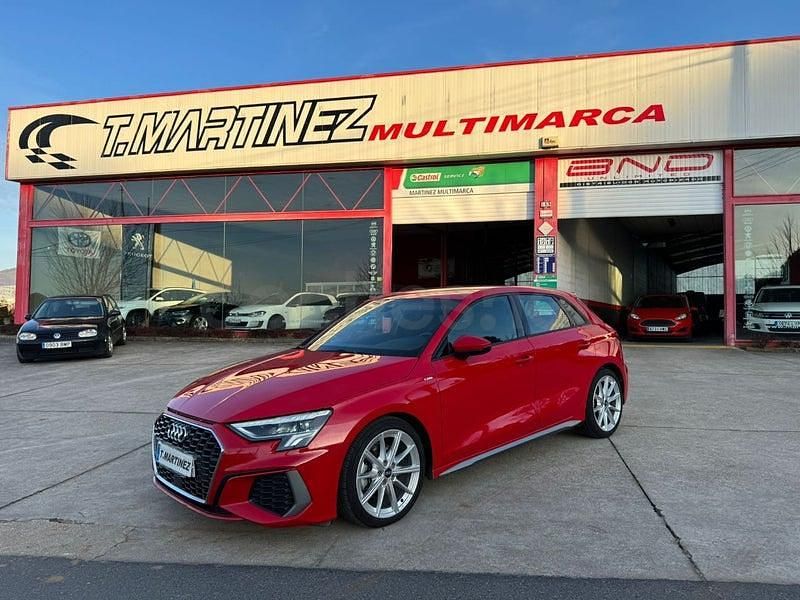 Usado Audi A3 S-Line 150 CV (110 kW) 2021 Rojo Berlina