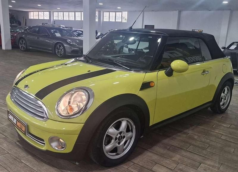 Occasion Mini Cooper Cabriolet 120 PK (88 kW) 2010 Geel Cabriolet