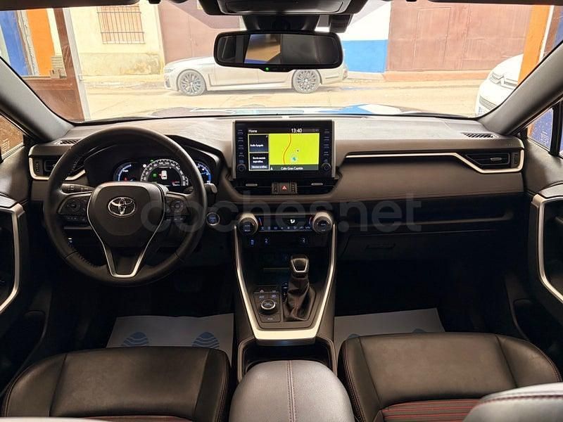Usado Toyota RAV4 Hybrid Plus 306 CV (225 kW) 2022 Gris / plata SUV