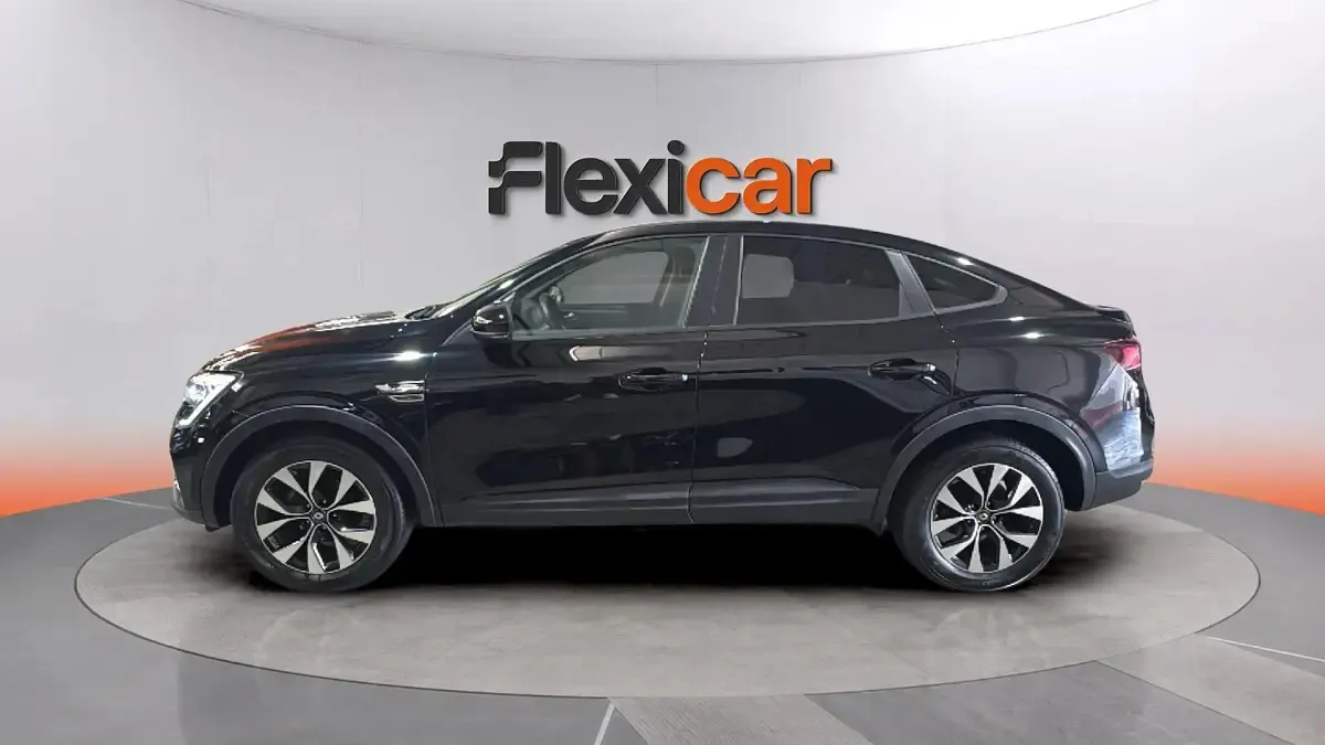 Usado Renault Arkana Evolution 140 CV (102 kW) 2023 Negro SUV