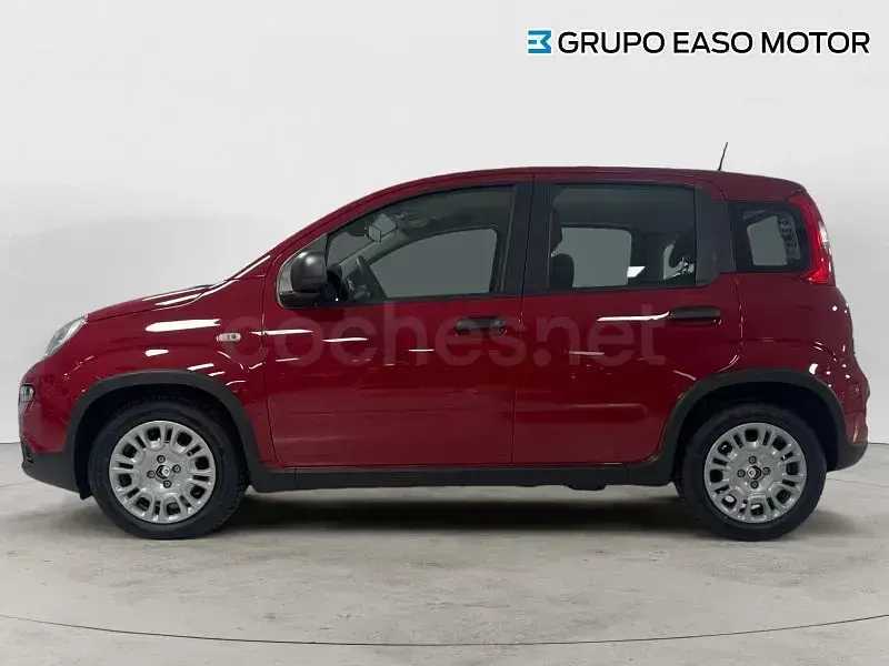 Nuevo Fiat Panda 70 CV (51 kW) 2025 Rojo Utilitario