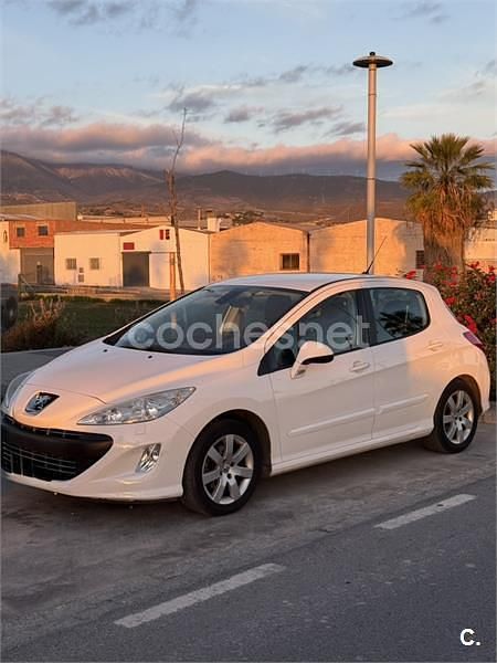 Blanco Usado 2010 Peugeot 308 Sportium Berlina | 3300 € (Precio justo) - Imagen 1/4