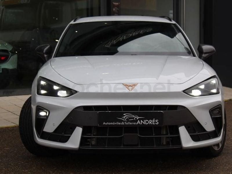Usado Cupra Leon 150 CV (110 kW) 2024 Blanco Familiar