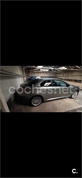 Usado Alfa Romeo GT Distinctive 150 CV (110 kW) 2006 Gris / plata Coupe