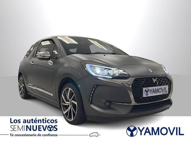 Usado DS Automobiles DS3 Crossback 110 CV (80 kW) 2018 Gris SUV