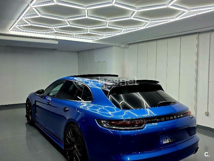 Usado Porsche Panamera Sport Turismo 462 CV (339 kW) 2018 Azul Familiar