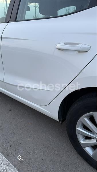 Usado Seat Ibiza Reference 80 CV (58 kW) 2019 Blanco Utilitario