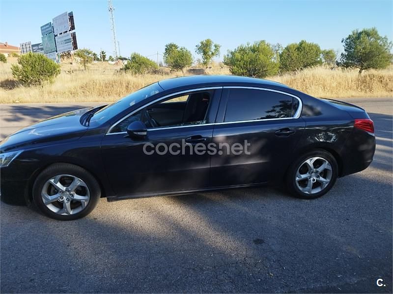 Negro Usado 2012 Peugeot 508 Active Berlina | 6500 € (Precio justo) - Imagen 1/4