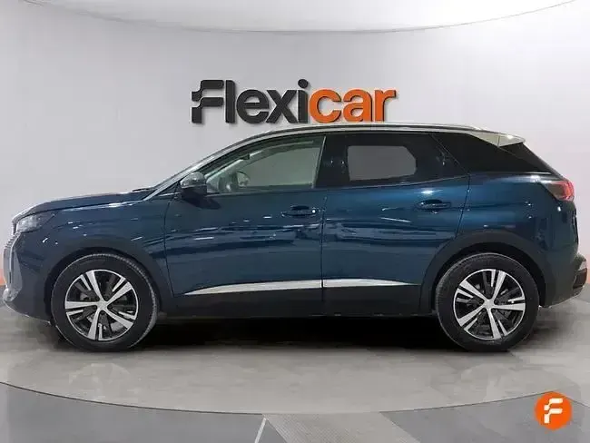 Usado Peugeot 3008 Allure 130 CV (95 kW) 2021 Azul SUV