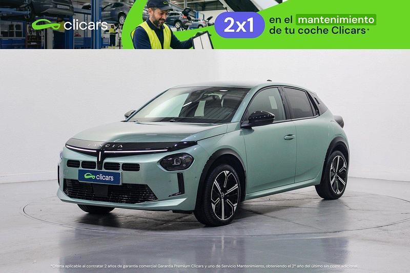 Usado Lancia Ypsilon 110 CV (80 kW) 2025 Verde Utilitario