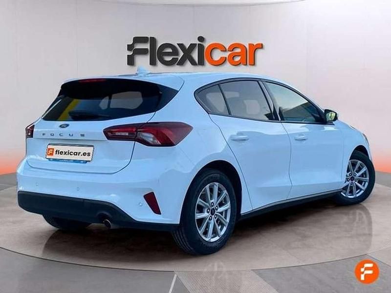 Używany Ford Focus Active X 120 KM (88 kW) 2022 Biały Hatchback