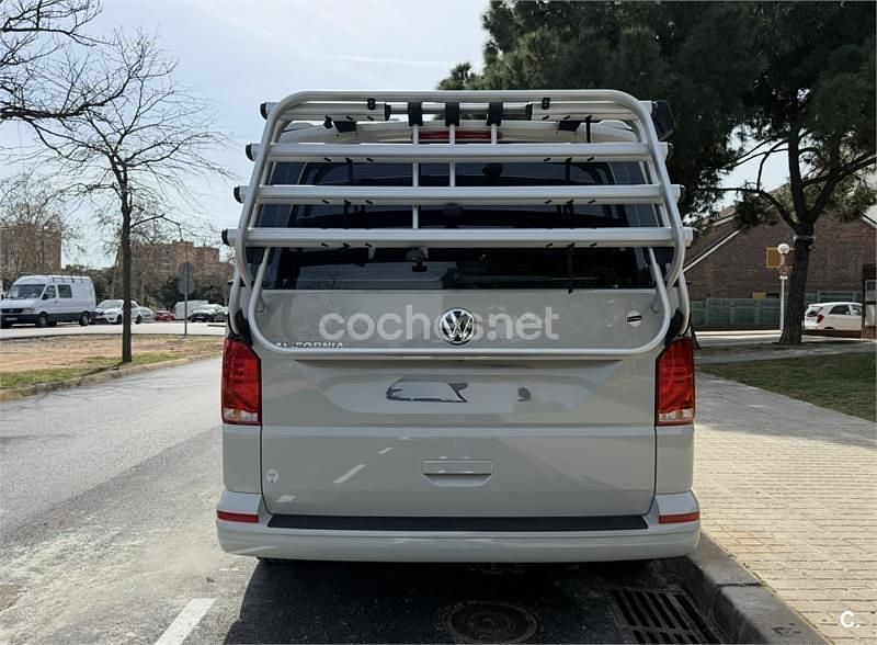 Usado VW California Beach 150 CV (110 kW) 2024 Blanco Van