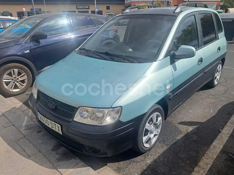 Verde Usado 2006 Hyundai Matrix GLS Monovolumen | 2000 € - Imagen 1/4