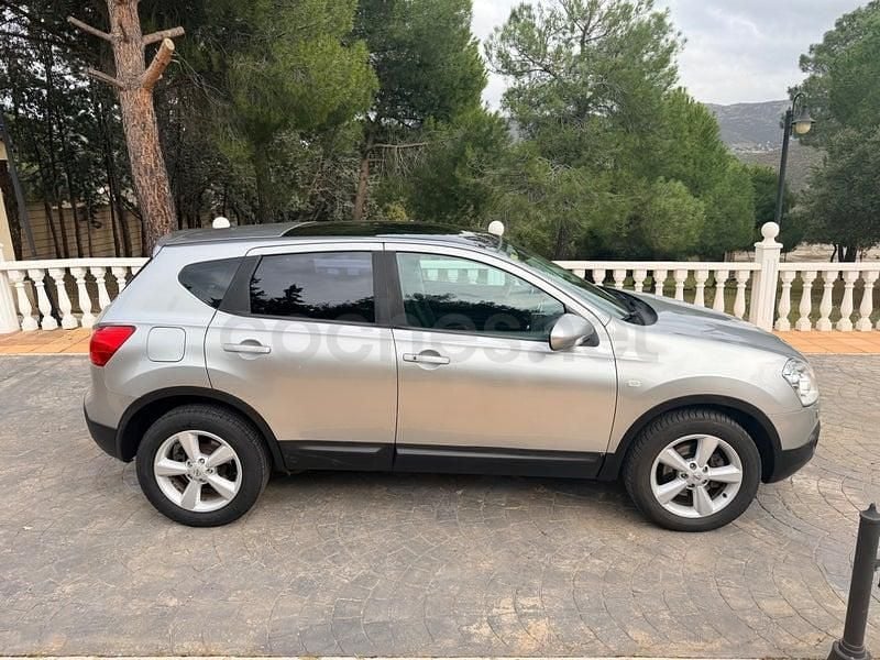 Usado Nissan Qashqai Acenta 150 CV (110 kW) 2007 Gris / plata SUV