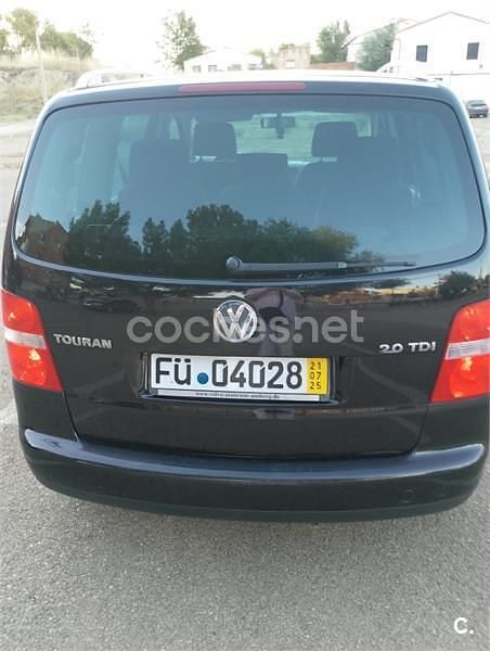 Negro Usado 2004 VW Touran Advance Monovolumen | 4800 € (Precio justo) - Imagen 1/4