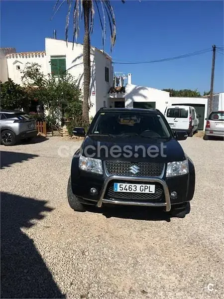 Usado Suzuki Grand Vitara 129 CV (94 kW) 2010 Negro SUV