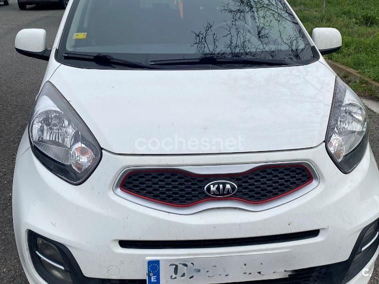 Usado Kia Picanto Urban 66 CV (48 kW) 2015 Blanco Utilitario