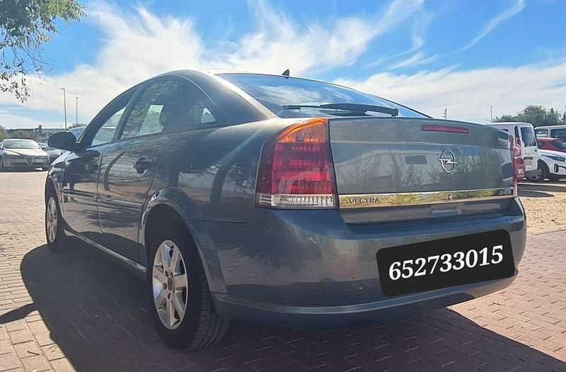 Usado Opel Vectra Essentia 120 CV (88 kW) 2007 Azul Berlina