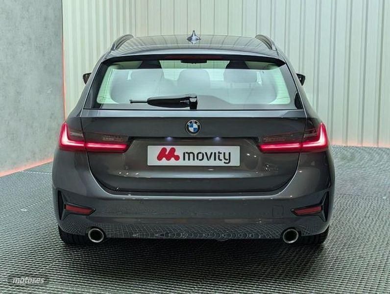 Usado BMW 318 Comfort Edition 156 CV (114 kW) 2022 Gris Familiar