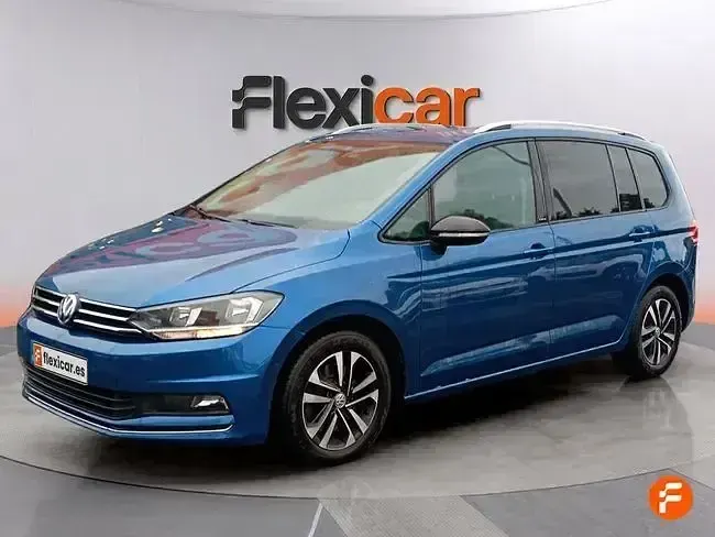 Usado VW Touran Advance 150 CV (110 kW) 2019 Azul Monovolumen