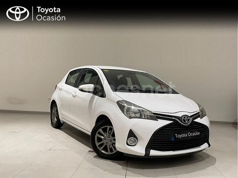 Usado Toyota Yaris City 69 CV (50 kW) 2016 Blanco Berlina