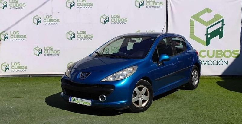 Azul Usado 2006 Peugeot 207 Utilitario | 4499 € (Precio justo) - Imagen 1/4